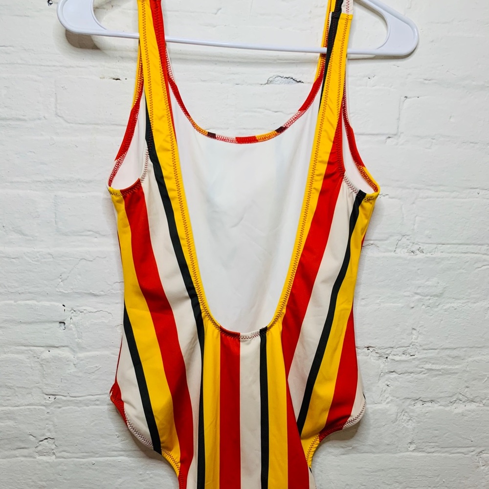 NWT Solid & Striped The Anne-Marie One Piece - Picture 5 of 7